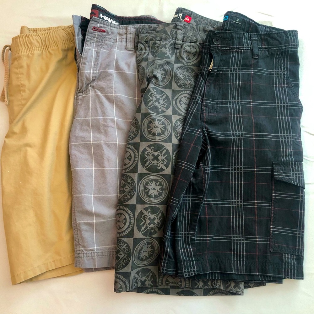 Lot Boy’s Shorts Sz 16-18 Quicksilver Hawk